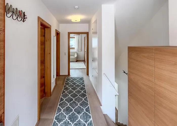 Apartament Luxus - Zentral - Poolblick Mit Sauna Seefeld w Tirolu