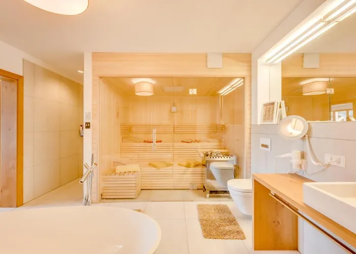 Апартаменти Luxus - Zentral - Poolblick Mit Sauna *