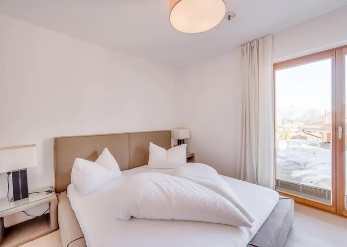 Apartamento Luxus - Zentral - Poolblick Mit Sauna Seefeld in Tirol