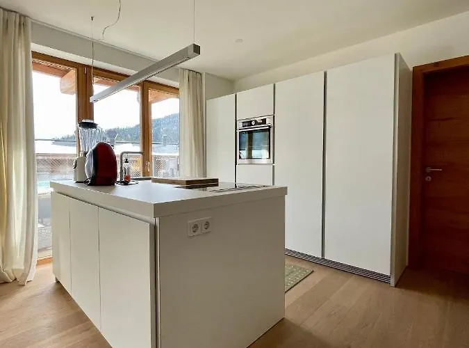 Luxus - Zentral - Poolblick Mit Sauna Apartamento Seefeld in Tirol